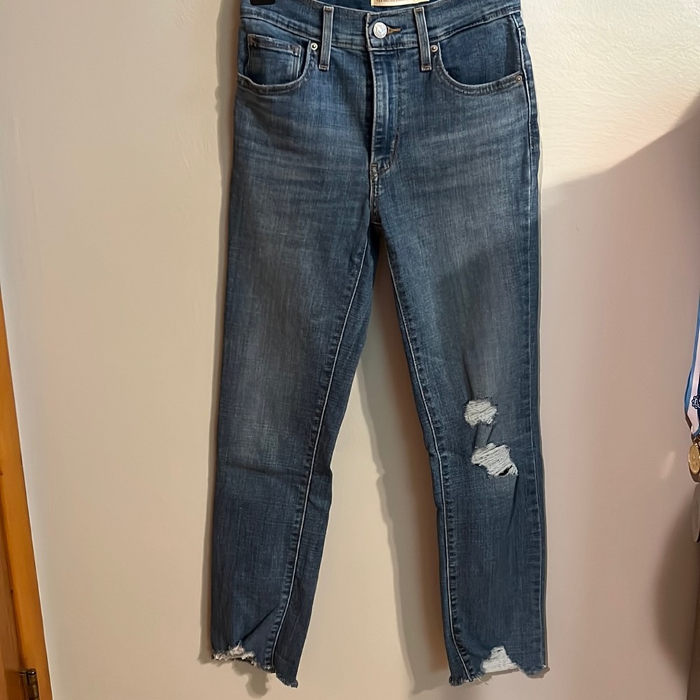 Levi’s Straight Crop Jeans